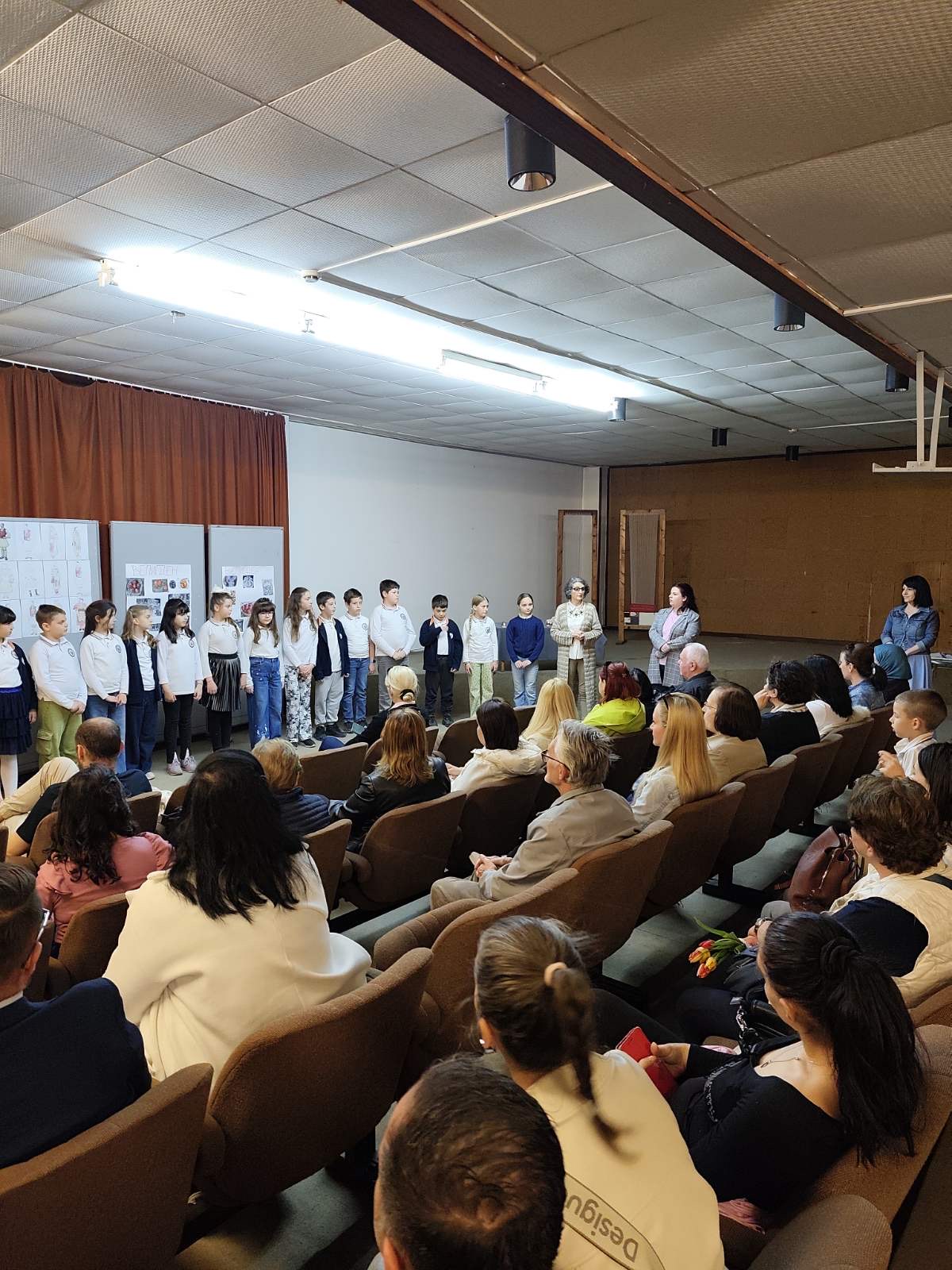 „Велигден”